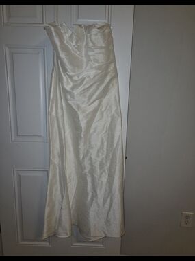 Alvina Valenta Strapless Ivory Satin Gown
